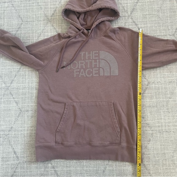 The North Face Women’s Champagne Pink/Purple Outdoors Winter Pullover Hoodie - Picture 7 of 8